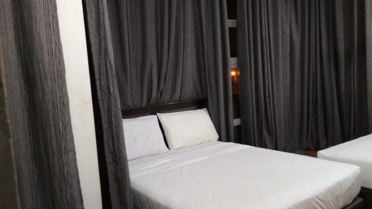 The Hb Hotel Шах-Алам Экстерьер фото